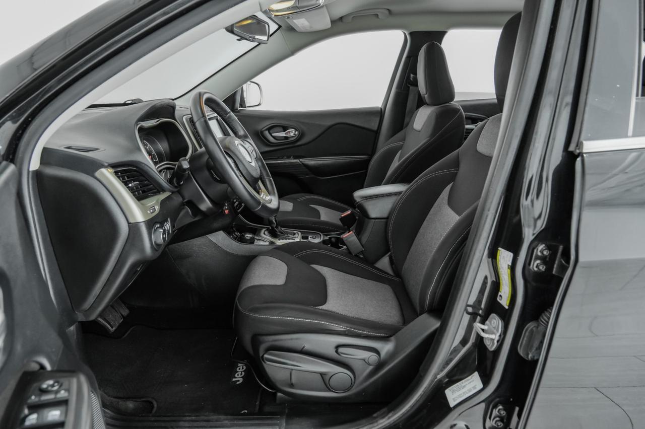 2014 Jeep Cherokee LATITUDE 4WD AUTOMATIC NAVIGATION BLUETOOTH CRUISE CONTROL ALLOY WHEELS Carrollton TX