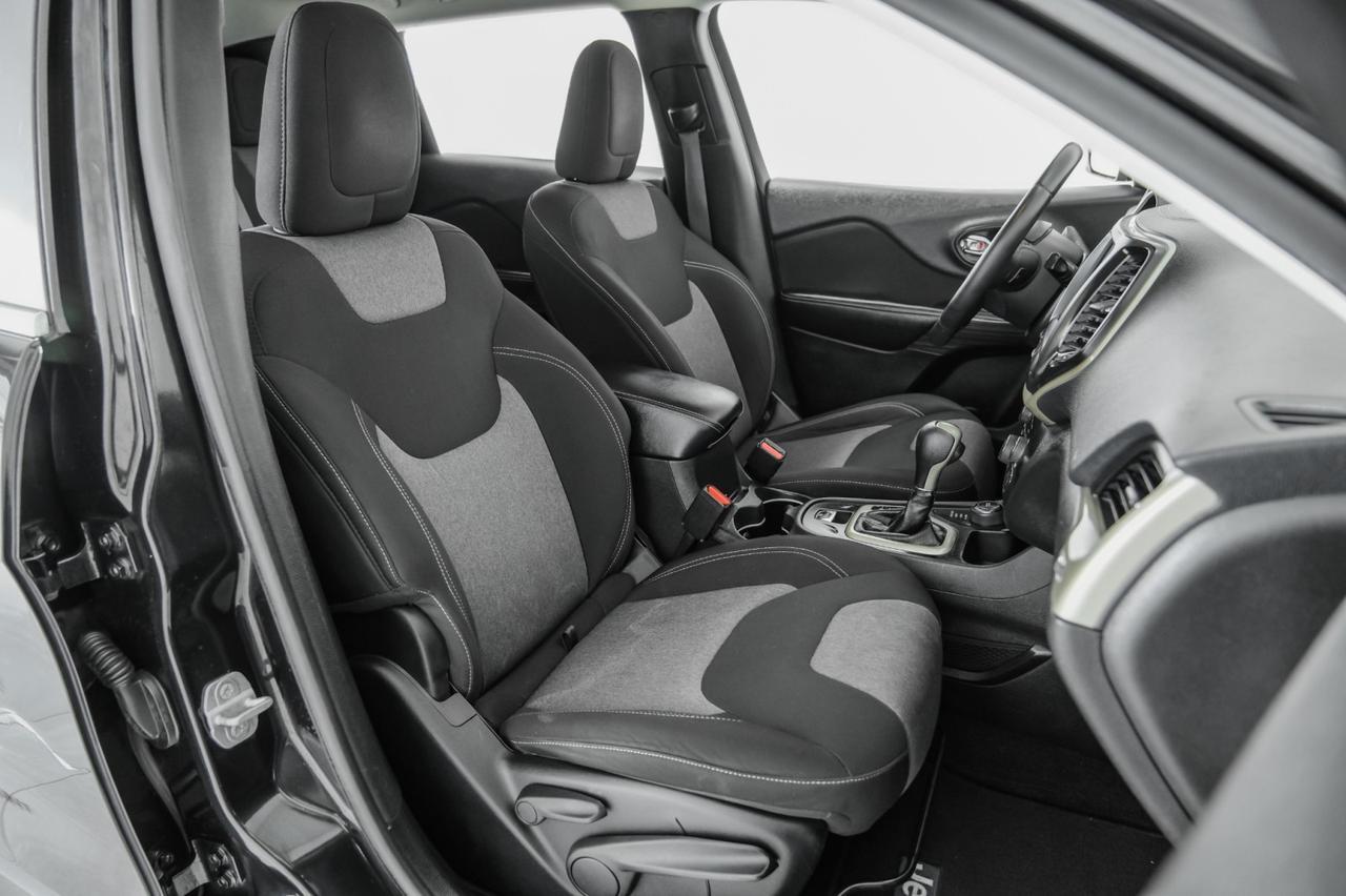 2014 Jeep Cherokee LATITUDE 4WD AUTOMATIC NAVIGATION BLUETOOTH CRUISE CONTROL ALLOY WHEELS Carrollton TX