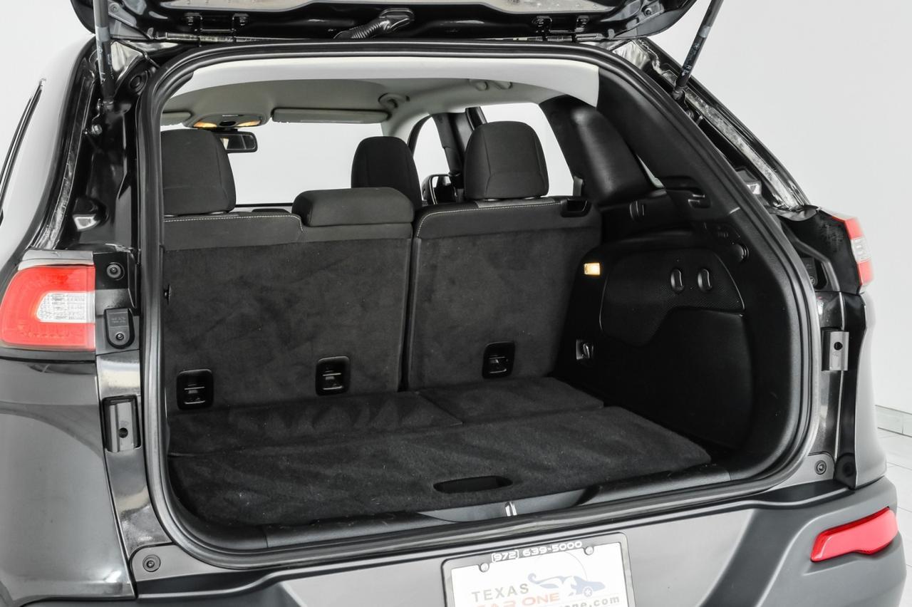 2014 Jeep Cherokee LATITUDE 4WD AUTOMATIC NAVIGATION BLUETOOTH CRUISE CONTROL ALLOY WHEELS Carrollton TX