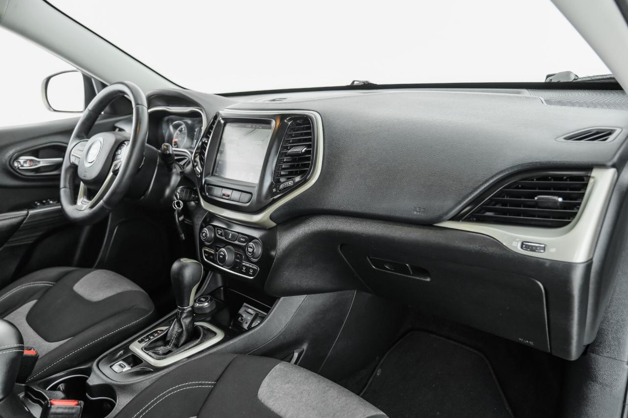 2014 Jeep Cherokee LATITUDE 4WD AUTOMATIC NAVIGATION BLUETOOTH CRUISE CONTROL ALLOY WHEELS Carrollton TX