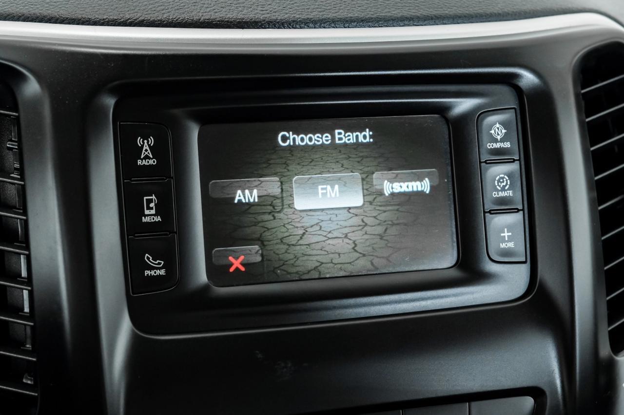 2014 Jeep Cherokee LATITUDE 4WD REAR CAMERA KEYLESS STRAT BLUETOOTH POWER DRIVER SE Carrollton TX