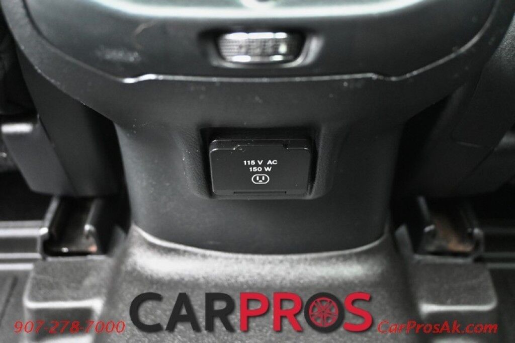 2014 Jeep Cherokee Limited - 3.2L V6 - 4X4 - Remote Start - Front Heated Leather Seats - Heated Steering Wheel - Bluetooth - Navigation - Backup Camera - Panoramic Sunroof - Tow Package Anchorage AK