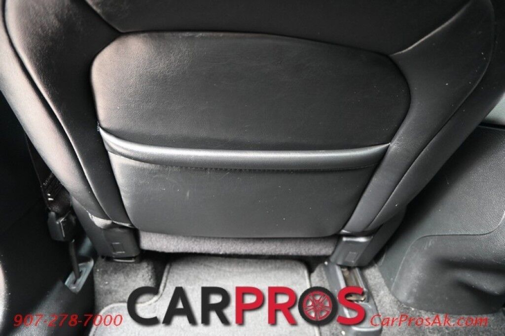 2014 Jeep Cherokee Limited - 3.2L V6 - Automatic - 4X4 - Heated Leather Seats - Remote Start - Navigation - Panoramic Sunroof - Tow Package Anchorage AK