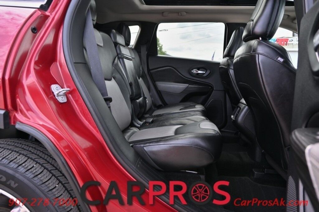 2014 Jeep Cherokee Limited - 3.2L V6 - Automatic - 4X4 - Heated Leather Seats - Remote Start - Navigation - Panoramic Sunroof - Tow Package Anchorage AK