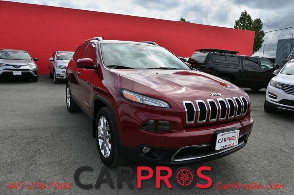 2014 Jeep Cherokee Limited - 3.2L V6 - Automatic - 4X4 - Heated Leather Seats - Remote Start - Navigation - Panoramic Sunroof - Tow Package Anchorage AK