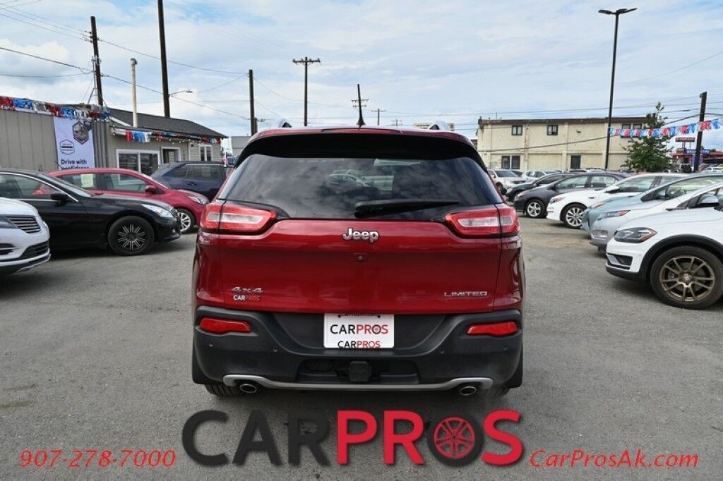 2014 Jeep Cherokee Limited - 3.2L V6 - Automatic - 4X4 - Heated Leather Seats - Remote Start - Navigation - Panoramic Sunroof - Tow Package Anchorage AK
