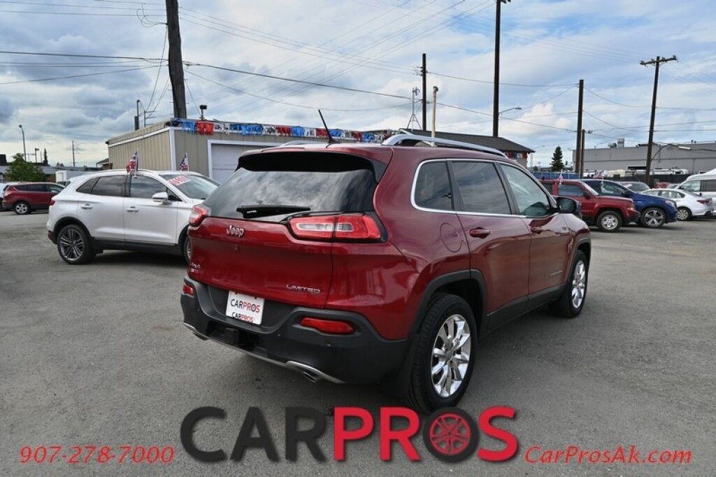 2014 Jeep Cherokee Limited - 3.2L V6 - Automatic - 4X4 - Heated Leather Seats - Remote Start - Navigation - Panoramic Sunroof - Tow Package Anchorage AK