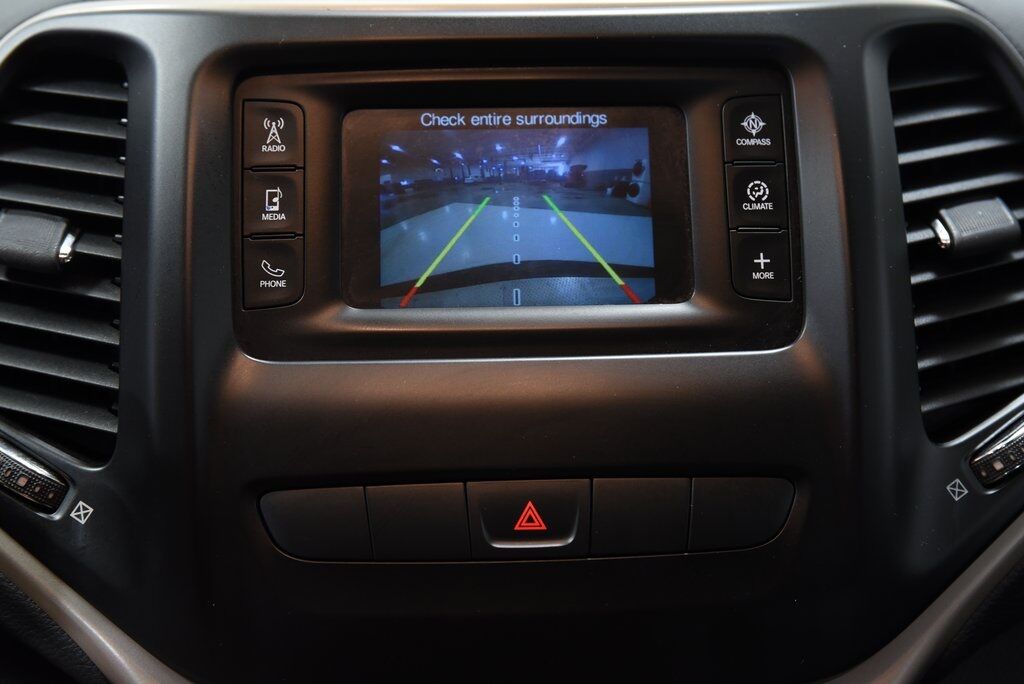 2014 Jeep Cherokee Sport Akron OH
