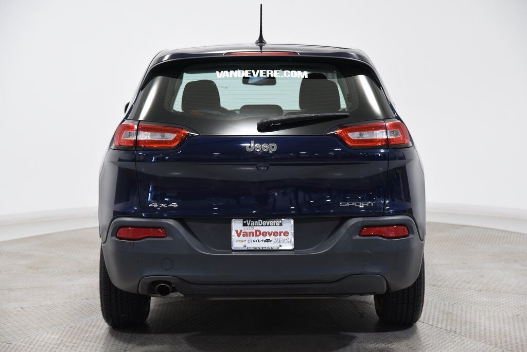 2014 Jeep Cherokee Sport Akron OH