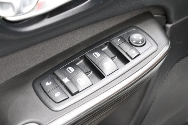 2014 Jeep Cherokee Sport - Photo 26