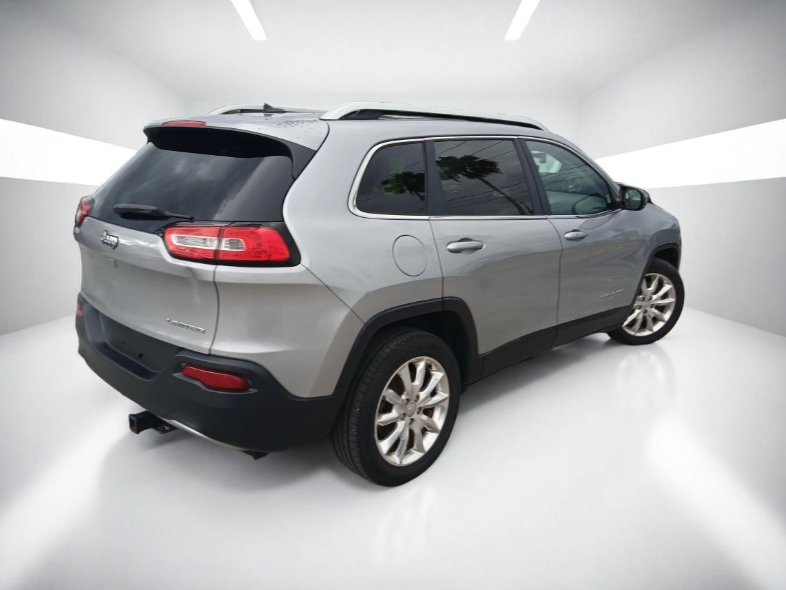 2014 Jeep Cherokee Utility 4D Limited 3.2L V6