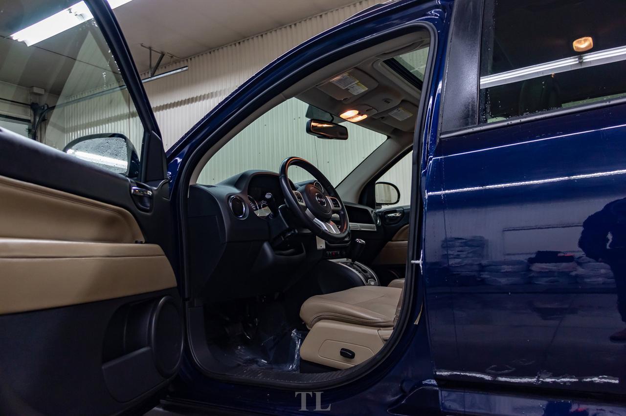 2014 Jeep Compass 4x4 Limited Leather Roof Nav BCam Red Deer AB