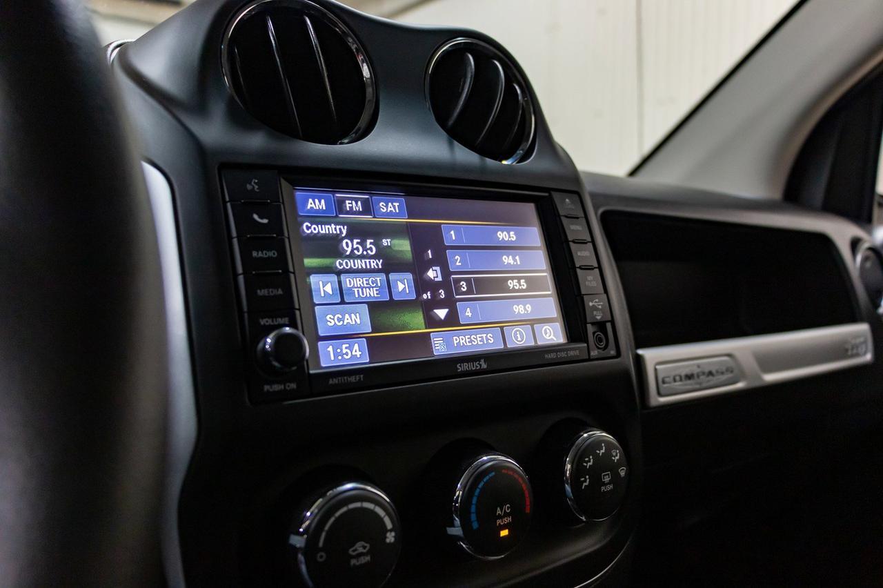 2014 Jeep Compass 4x4 North Edition Leather BCam Red Deer AB