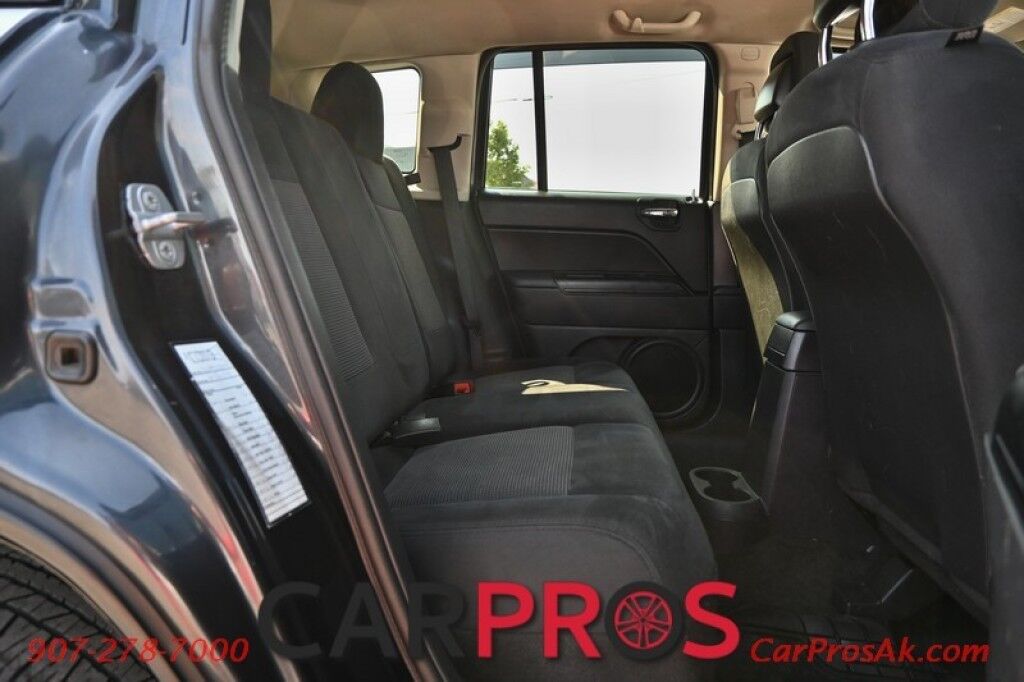 2014 Jeep Compass Sport - 2.0L - Automatic - Power Windows & Door Locks - Keyless Entry - Air Conditioner - Cruise Control Anchorage AK