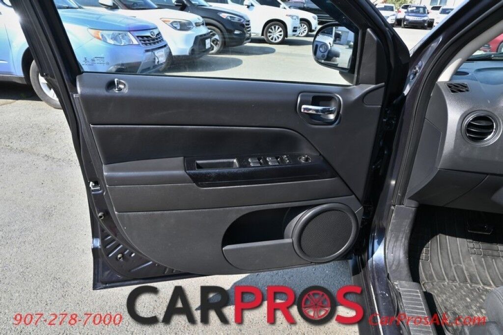 2014 Jeep Compass Sport - 2.0L - Automatic - Power Windows & Door Locks - Keyless Entry - Air Conditioner - Cruise Control Anchorage AK