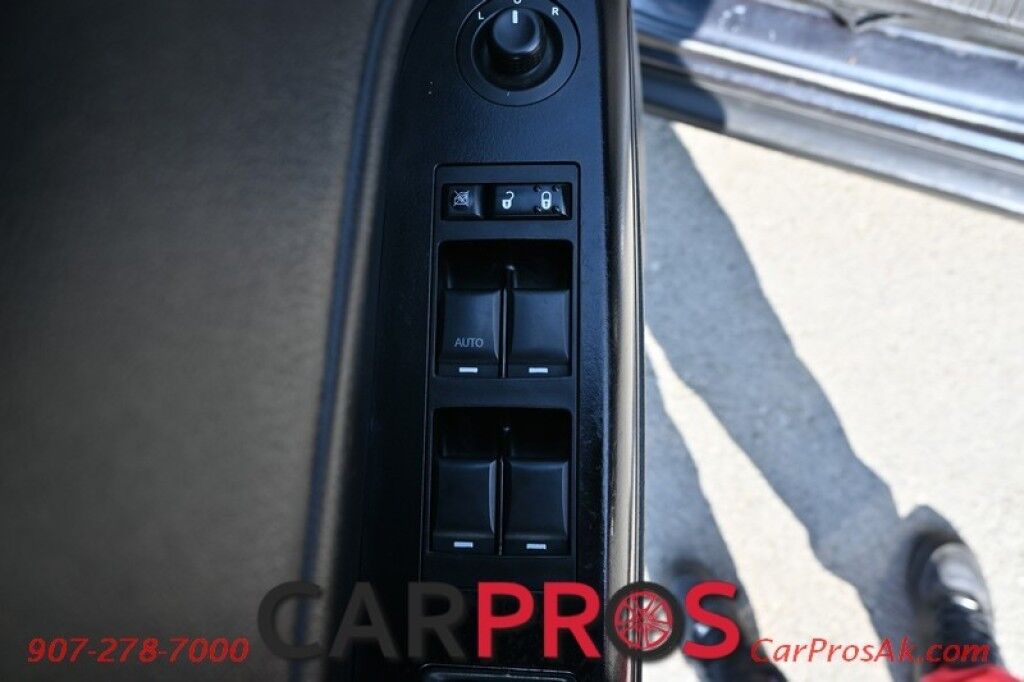 2014 Jeep Compass Sport - 2.0L - Automatic - Power Windows & Door Locks - Keyless Entry - Air Conditioner - Cruise Control Anchorage AK