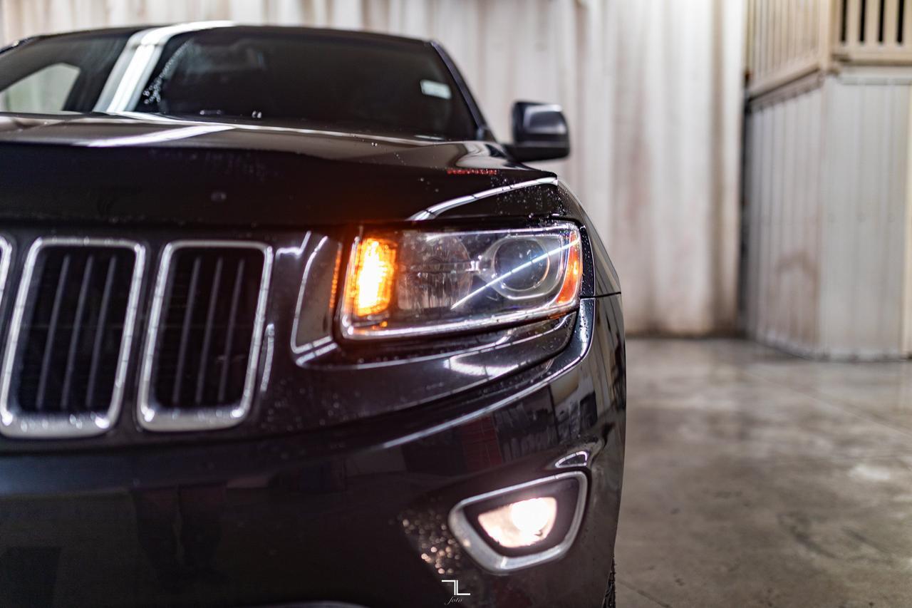 2014 Jeep Grand Cherokee 4x4 Laredo PSeat Red Deer AB