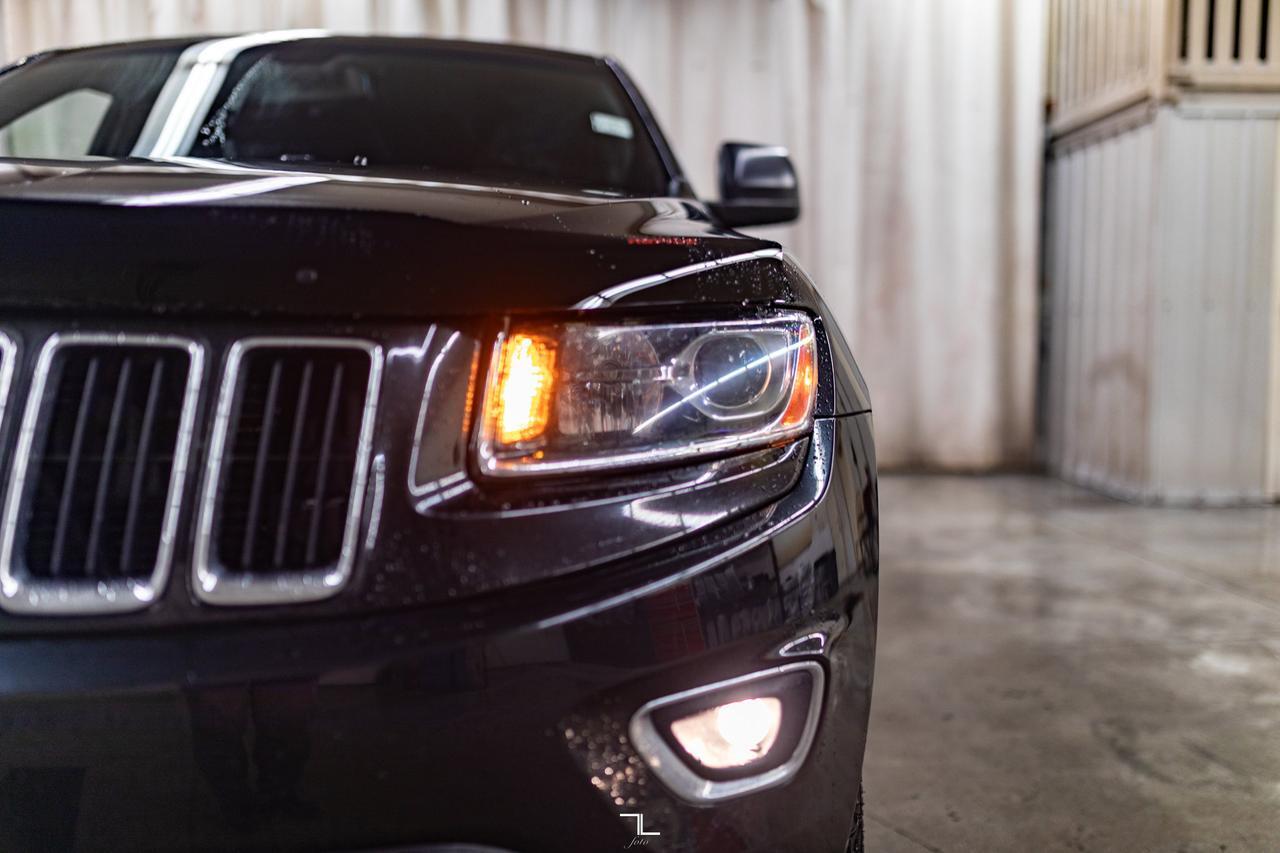 2014 Jeep Grand Cherokee 4x4 Laredo PSeat Red Deer AB