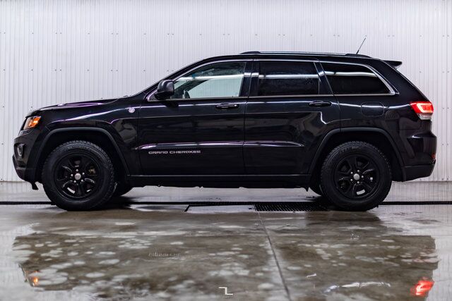 2014 Jeep Grand Cherokee 4x4 Laredo PSeat Red Deer AB