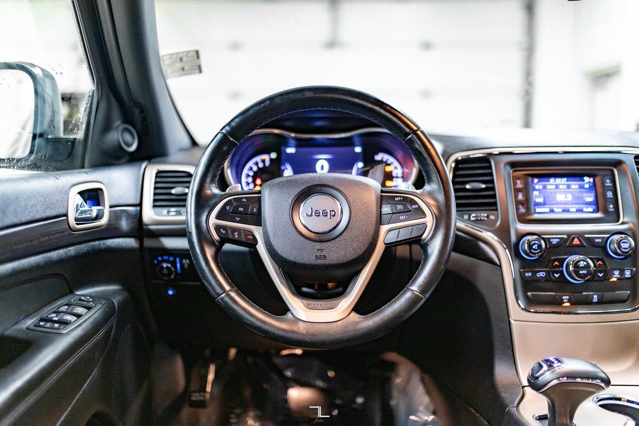2014 Jeep Grand Cherokee 4x4 Laredo PSeat Red Deer AB