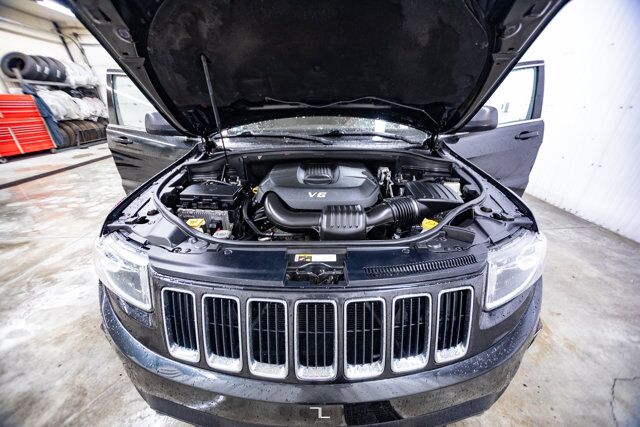 2014 Jeep Grand Cherokee 4x4 Laredo PSeat Red Deer AB