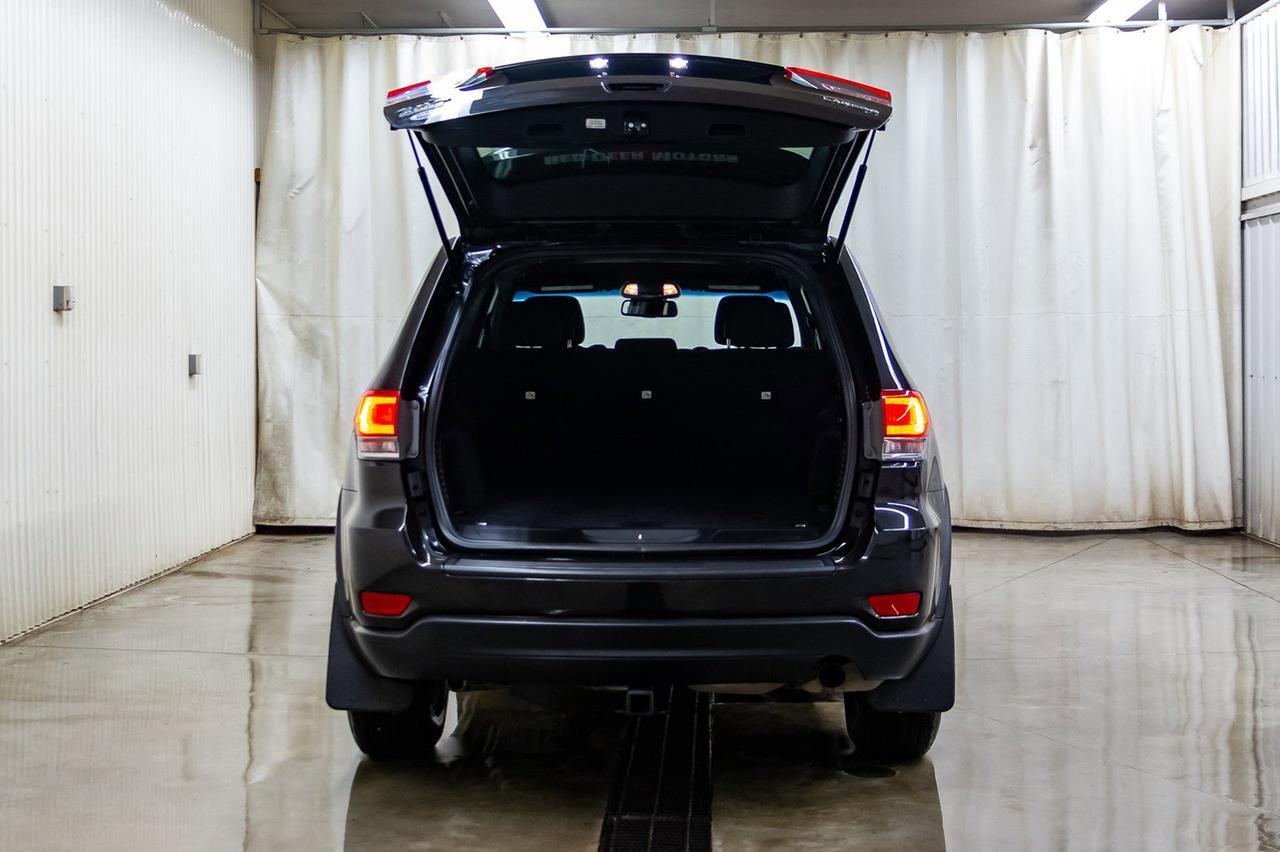 2014 Jeep Grand Cherokee 4x4 Laredo Red Deer AB