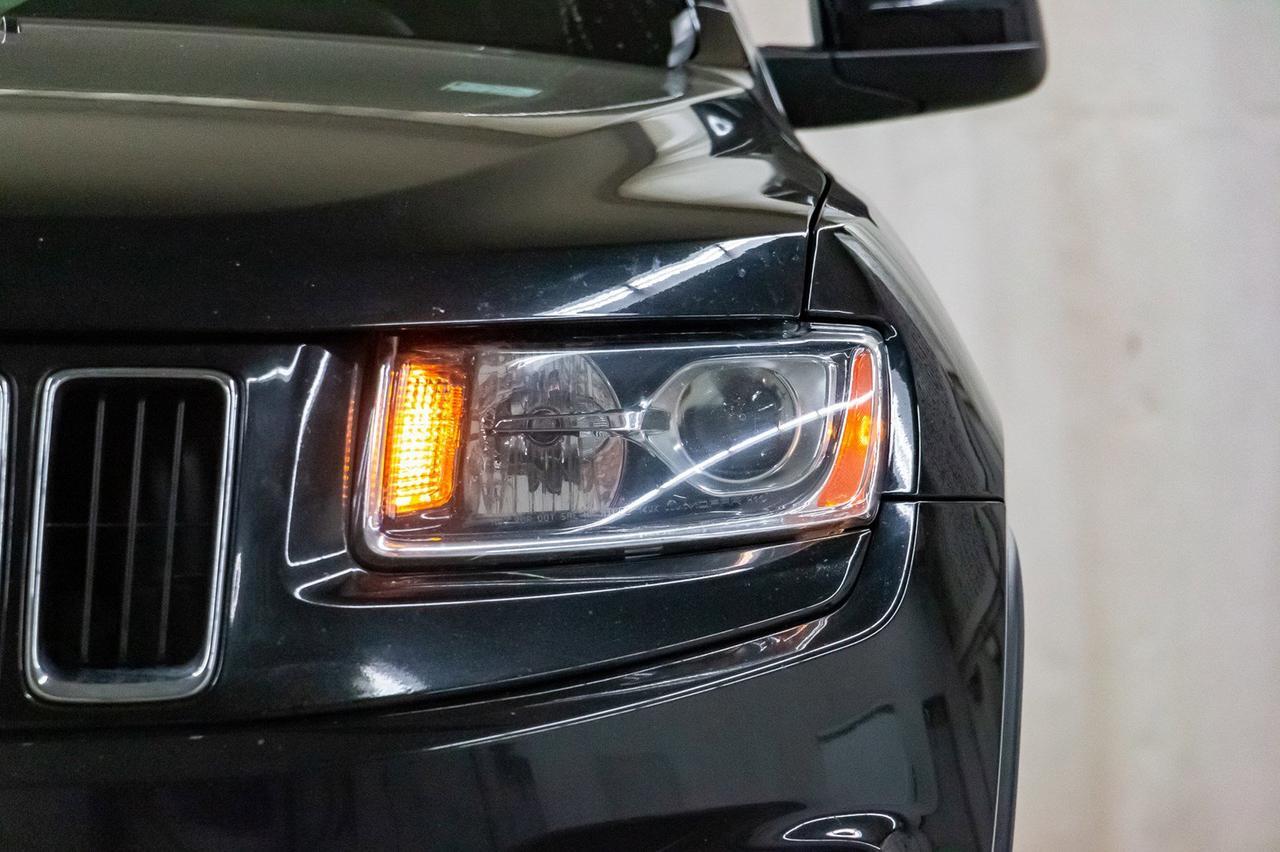 2014 Jeep Grand Cherokee 4x4 Laredo Red Deer AB