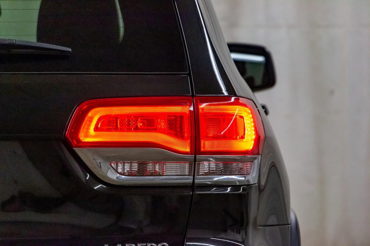 2014 Jeep Grand Cherokee 4x4 Laredo Red Deer AB