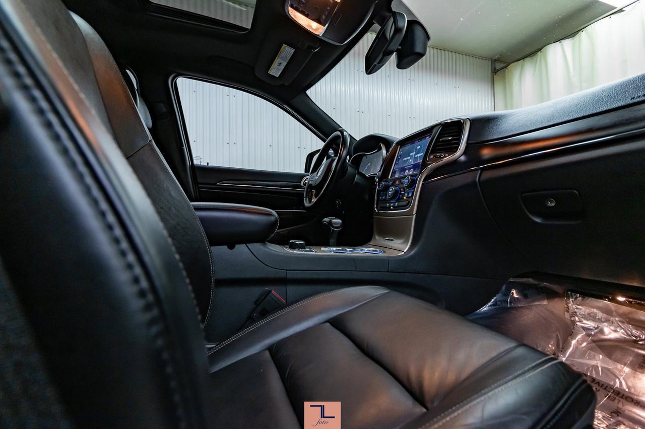 2014 Jeep Grand Cherokee 4x4 Limited HEMI Leather Roof Nav Red Deer AB