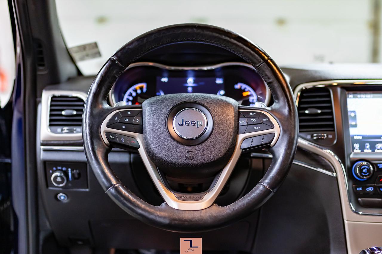 2014 Jeep Grand Cherokee 4x4 Limited HEMI Leather Roof Nav Red Deer AB