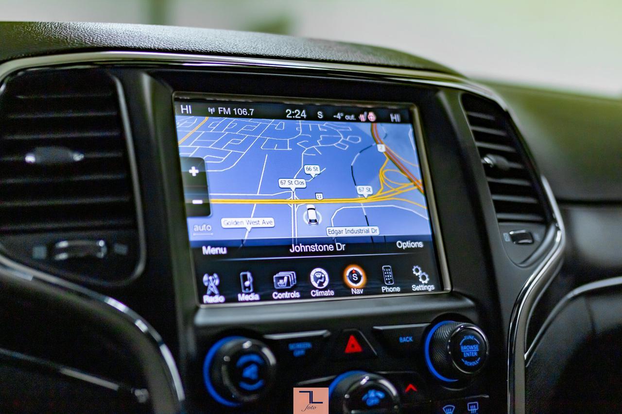 2014 Jeep Grand Cherokee 4x4 Limited HEMI Leather Roof Nav Red Deer AB