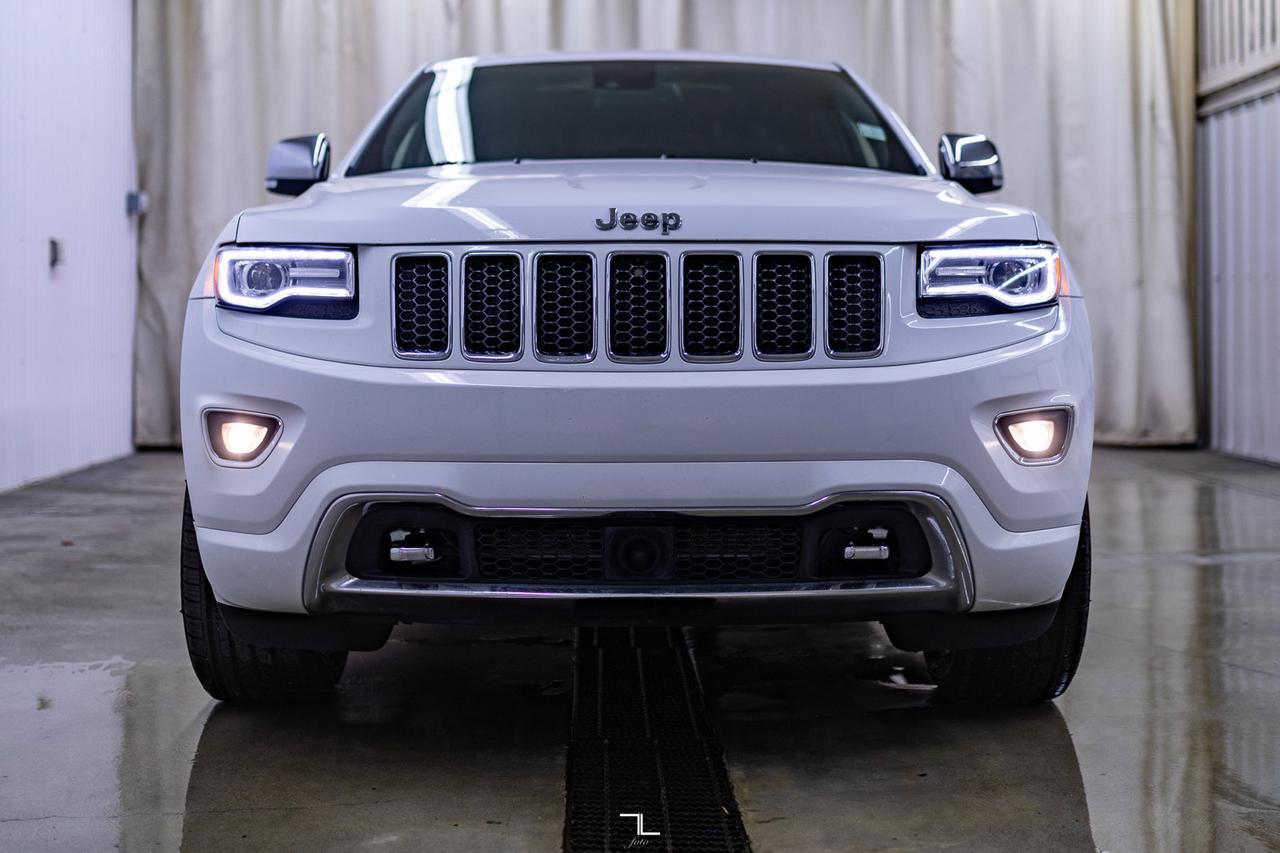 2014 Jeep Grand Cherokee 4x4 Overland HEMI Leather Roof Nav BCam Red Deer AB