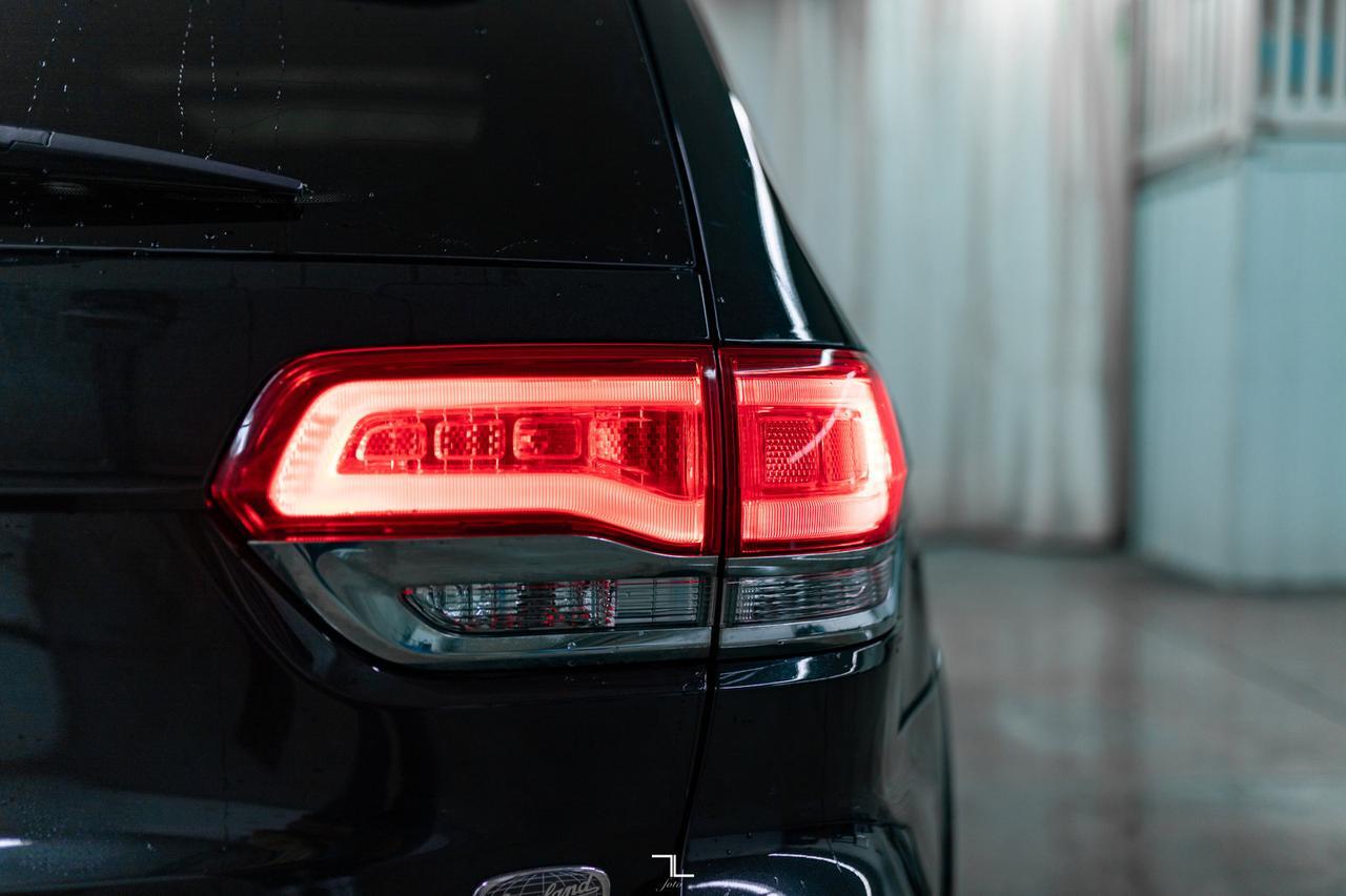 2014 Jeep Grand Cherokee 4x4 Overland Leather Roof Nav Red Deer AB