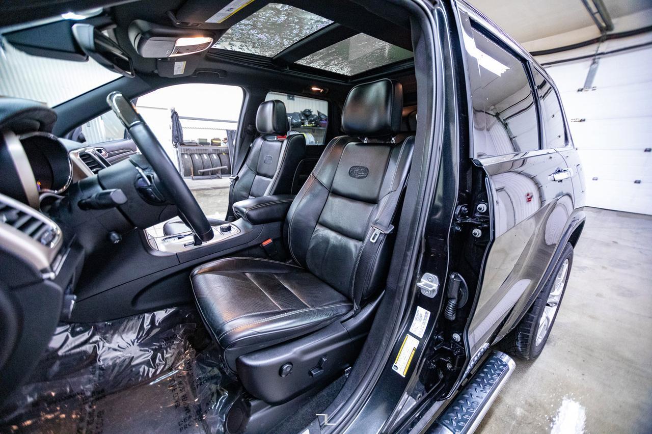 2014 Jeep Grand Cherokee 4x4 Overland Leather Roof Nav Red Deer AB