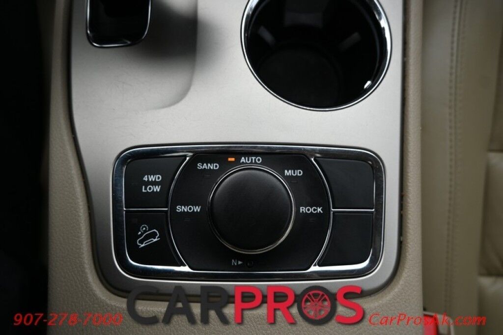 2014 Jeep Grand Cherokee Limited - 3.6L V6 - 4X4 - Front Leather Heated Seats & Steering Wheel - 2nd Row Heated Seats - Remote Start - Fog Lights - Bluetooth - Backup Camera Anchorage AK