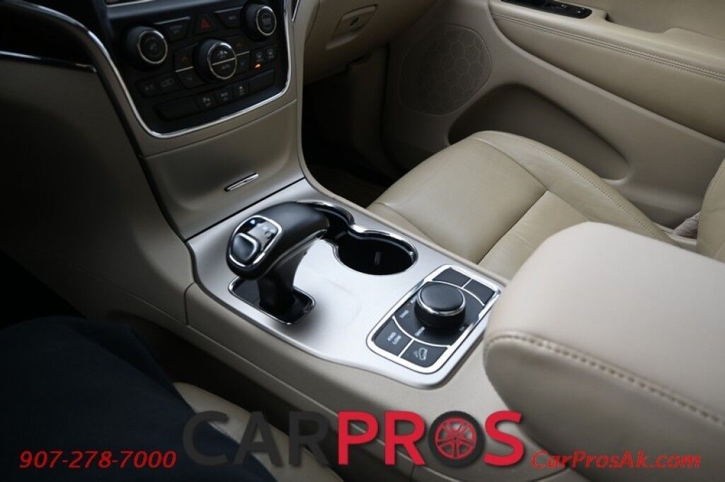 2014 Jeep Grand Cherokee Limited - 3.6L V6 - 4X4 - Front Leather Heated Seats & Steering Wheel - 2nd Row Heated Seats - Remote Start - Fog Lights - Bluetooth - Backup Camera Anchorage AK
