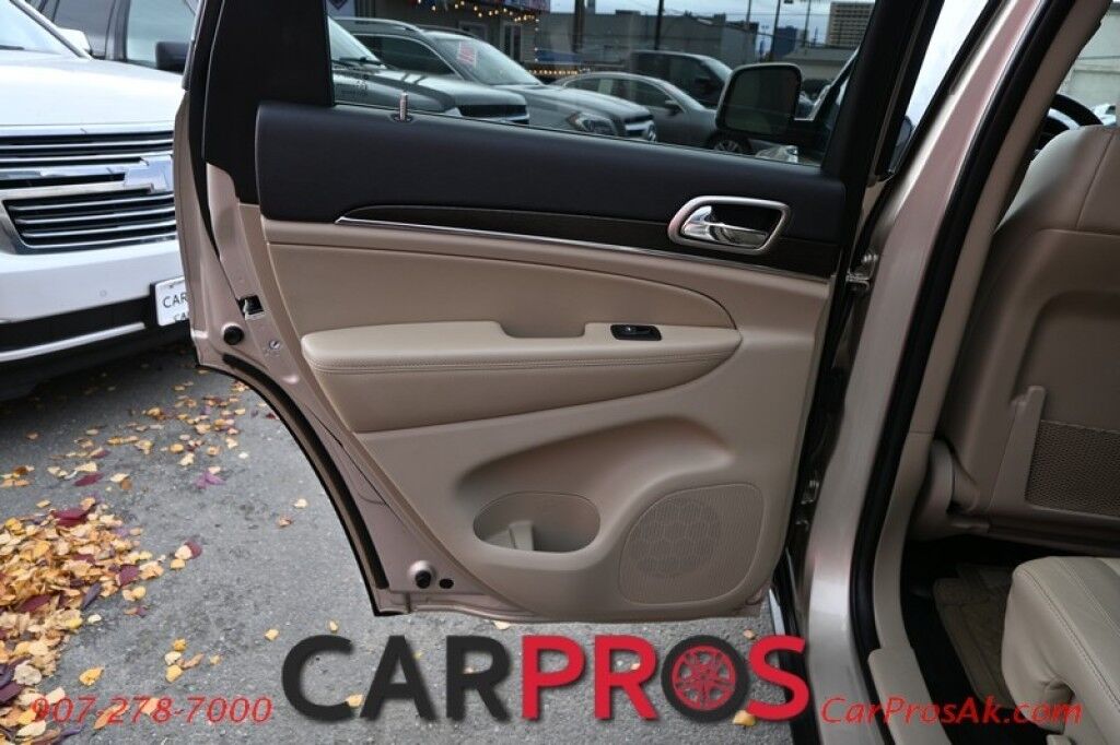 2014 Jeep Grand Cherokee Limited - 3.6L V6 - 4X4 - Front Leather Heated Seats & Steering Wheel - 2nd Row Heated Seats - Remote Start - Fog Lights - Bluetooth - Backup Camera Anchorage AK