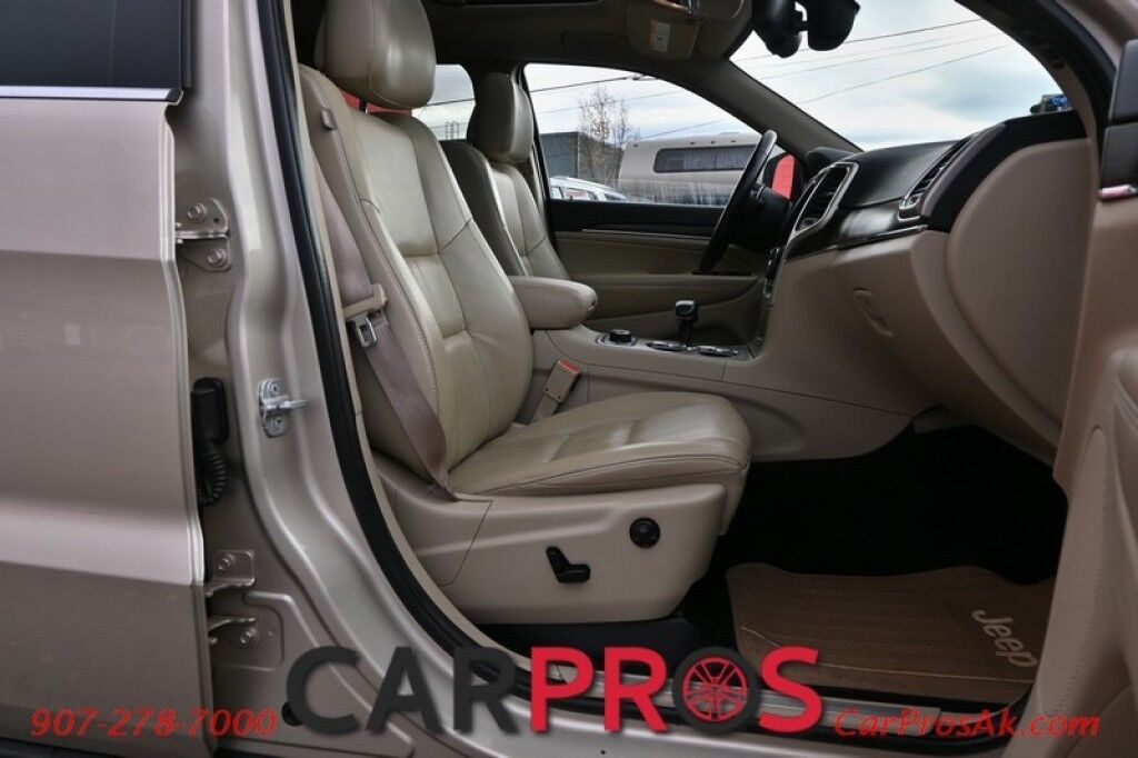 2014 Jeep Grand Cherokee Limited - 4X4 - Front & Rear Heated Leather Seats - Heated Steering Wheel - Sunroof - Remote Start - Power Liftgate - Fog Lights - Bluetooth - Backup Camera Anchorage AK