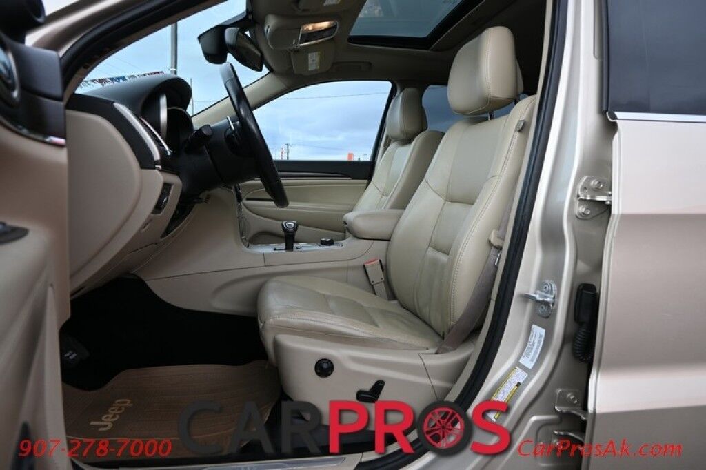 2014 Jeep Grand Cherokee Limited - 4X4 - Front & Rear Heated Leather Seats - Heated Steering Wheel - Sunroof - Remote Start - Power Liftgate - Fog Lights - Bluetooth - Backup Camera Anchorage AK