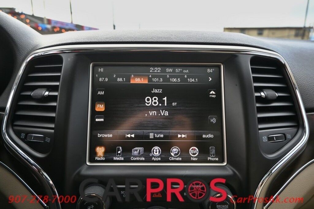 2014 Jeep Grand Cherokee Limited - 4X4 - Front & Rear Heated Leather Seats - Heated Steering Wheel - Sunroof - Remote Start - Power Liftgate - Fog Lights - Bluetooth - Backup Camera Anchorage AK