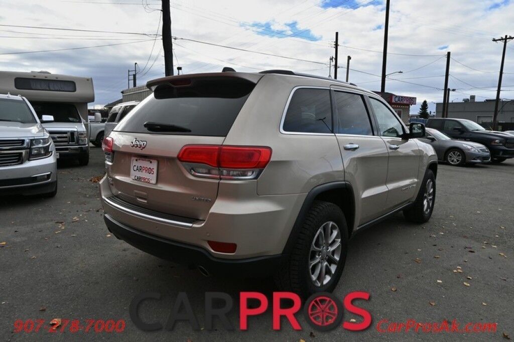 2014 Jeep Grand Cherokee Limited - 4X4 - Front & Rear Heated Leather Seats - Heated Steering Wheel - Sunroof - Remote Start - Power Liftgate - Fog Lights - Bluetooth - Backup Camera Anchorage AK