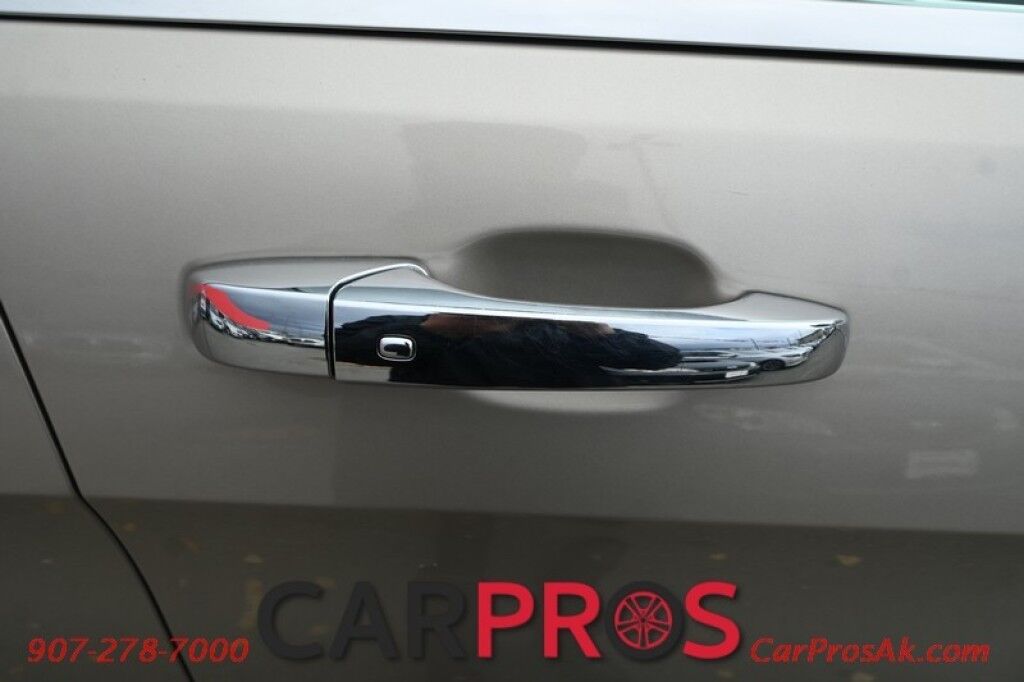 2014 Jeep Grand Cherokee Limited - 4X4 - Front & Rear Heated Leather Seats - Heated Steering Wheel - Sunroof - Remote Start - Power Liftgate - Fog Lights - Bluetooth - Backup Camera Anchorage AK