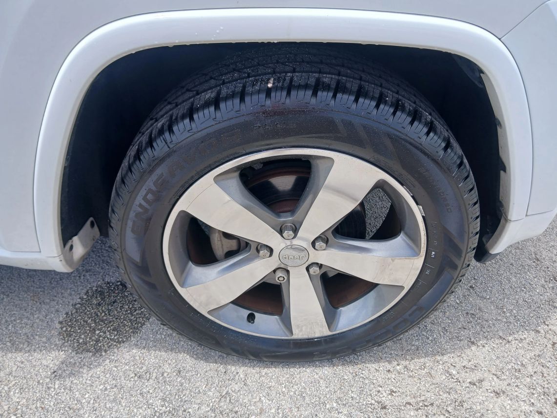 2014 Jeep Grand Cherokee Overland Sport Utility 4D Maitland FL