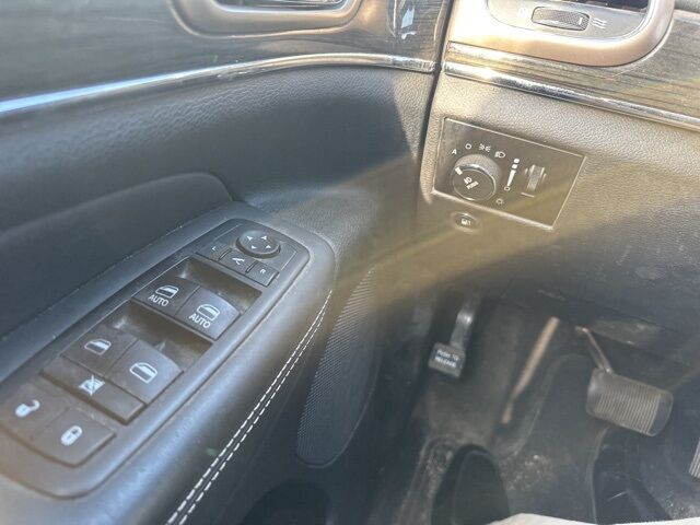 2014 Jeep Grand Cherokee Overland Watertown SD