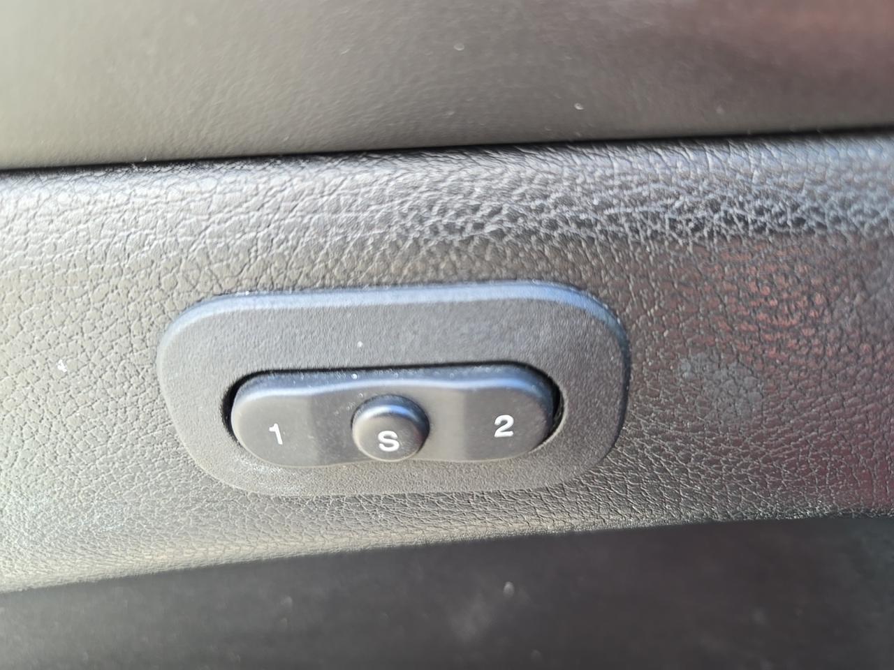 2014 Jeep Grand Cherokee Overland Fredericksburg VA