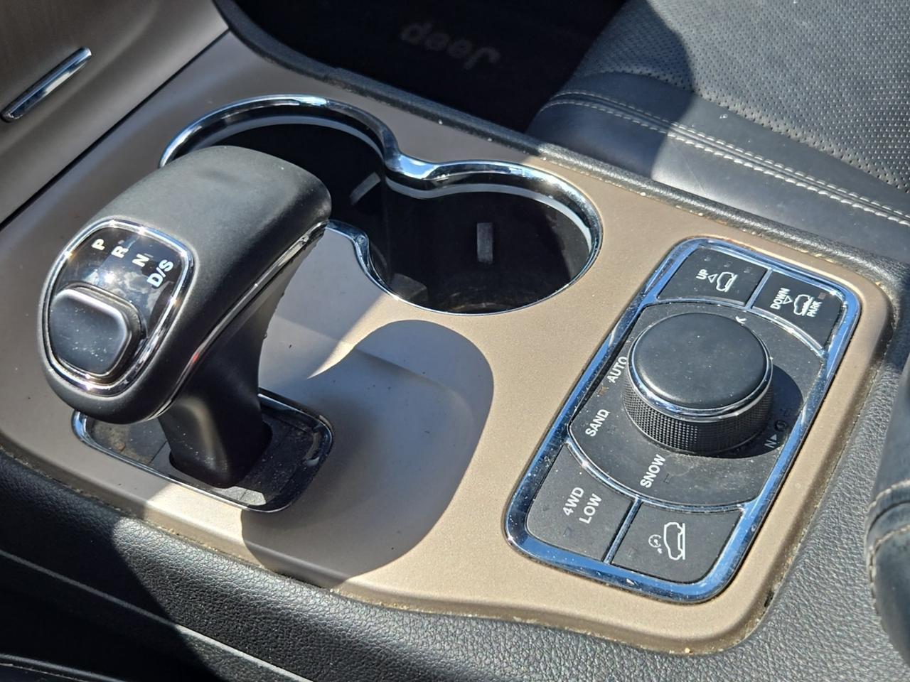 2014 Jeep Grand Cherokee Overland Fredericksburg VA