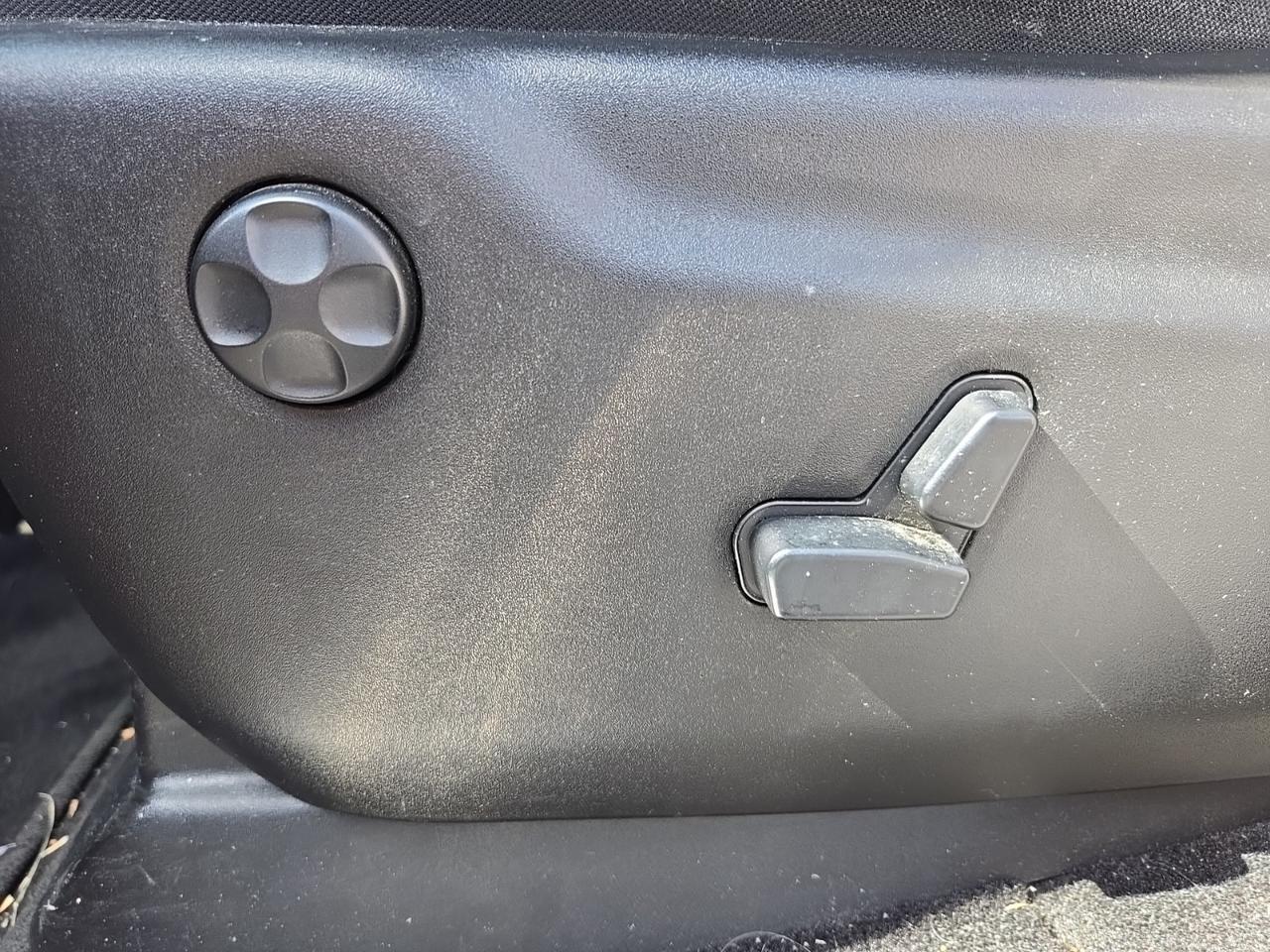 2014 Jeep Grand Cherokee Overland Fredericksburg VA