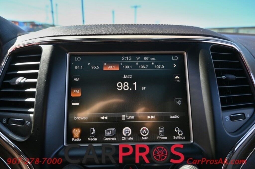 2014 Jeep Grand Cherokee Summit - 5.7 V8 - Automatic - 4X4 - Front Leather Heated/Cooled Seats - Heated Steering Wheel - Rear Heated Seats - Navigation - Bluetooth - Backup Camera - Remote Start - Panoramic Moonroof - Tow Package Anchorage AK