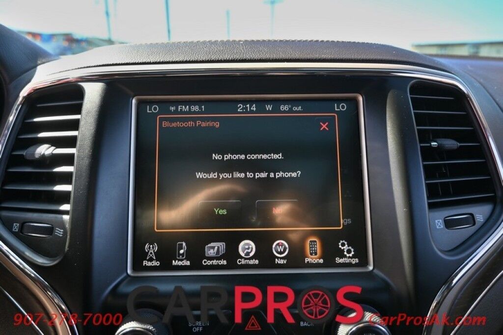 2014 Jeep Grand Cherokee Summit - 5.7 V8 - Automatic - 4X4 - Front Leather Heated/Cooled Seats - Heated Steering Wheel - Rear Heated Seats - Navigation - Bluetooth - Backup Camera - Remote Start - Panoramic Moonroof - Tow Package Anchorage AK