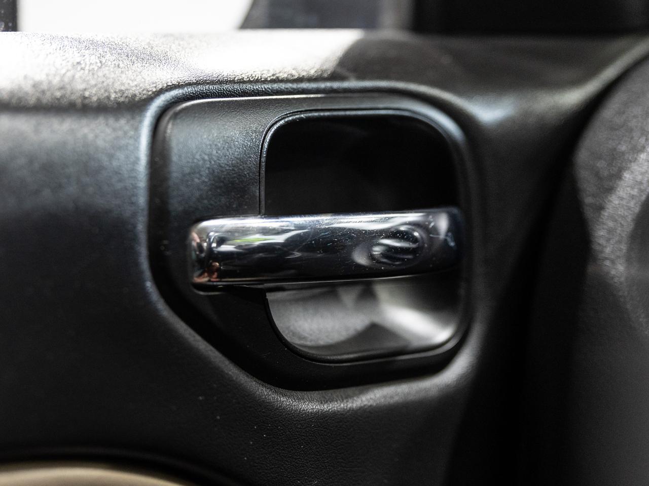 2014 Jeep Patriot Latitude 4WD Cranberry PA